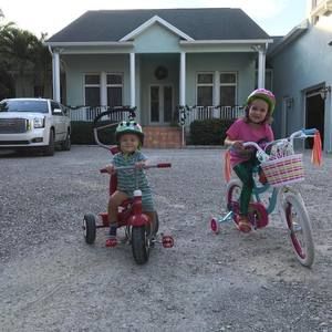 Meet your Posher, Ethan